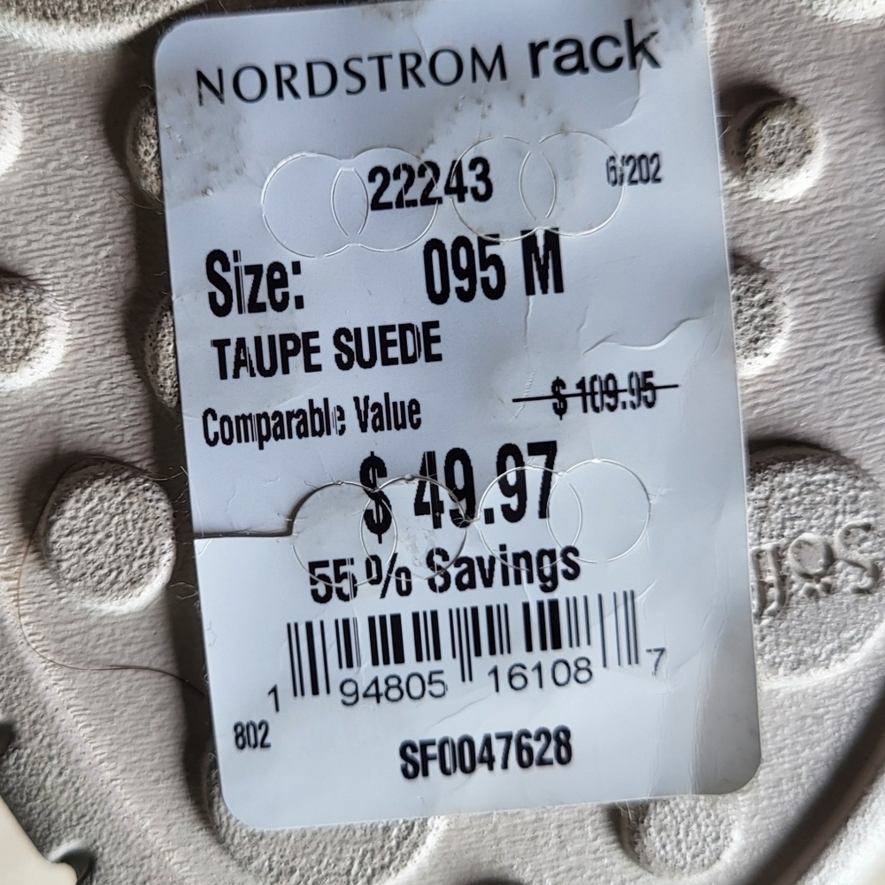 Sofft Women's Potina Slip on Sneaker Size 9.5 Suede Leather Taupe Pre-owned - Picture 4 of 8